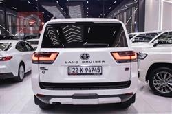 تويوتا لاندكروزر